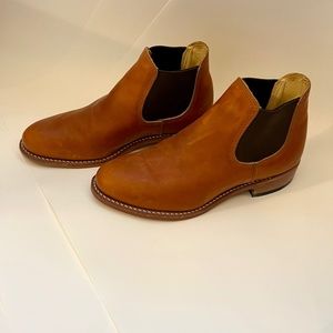 Red wing “Carol” Chelsea Style Short Boot